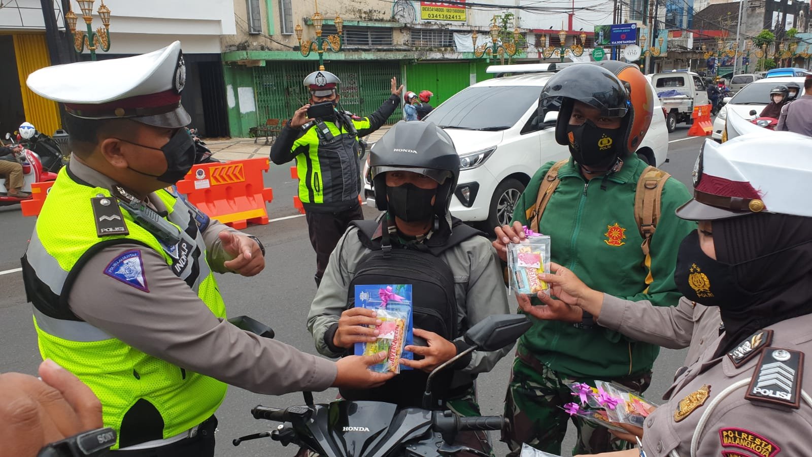 Polresta Malang Kampanyekan Prokes