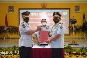 Kakanwil Kemenkumham Jateng Pimpin Sertijab 2 Kalapas Nusakambangan