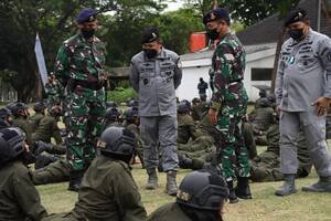 Coast Guard Basic Training di Buka Kepala Bakamla RI di Pusdiklatsarmil