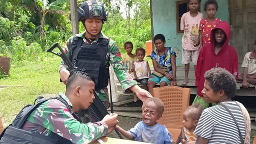 Gelar Yankesmas di Kampung Kalilapar, Distrik Waris, oleh Yonif 126/KC