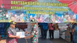 Danrem 174/ATW Kirimkan Bantuan Untuk Pengungsi Korban Kebakaran Di Kab. Asmat