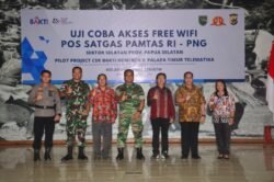 Uji Coba Akses Free WiFi Dengan Pos Satgas Pamtas RI-PNG, Danrem 174/ATW