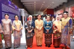 Iriana Joko Widodo Membuka Acara Expo dan HUT Dekranas Ke-43