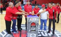 Menpora dan Wakapolri  Hadiri Penutupan Kapolri Cup Basketball Tournament 2023