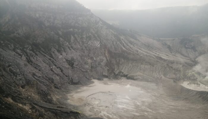 Gunung Aktif di Jabar Menggeliat: Ini Imbauan Resmi untuk Warga